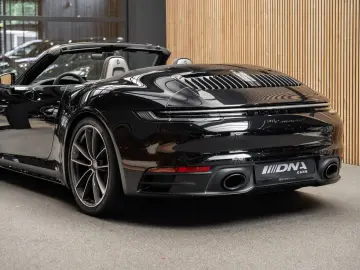 PORSCHE 992 992 Carrera 4S Cabrio Burmester Sportuitlaat