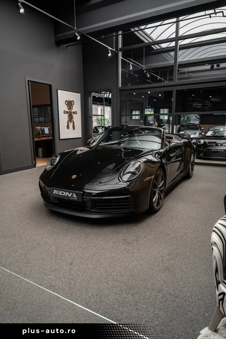 PORSCHE 992 992 Carrera 4S Cabrio Burmester Sportuitlaat