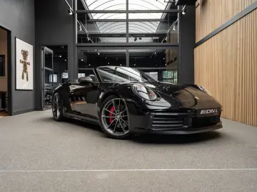PORSCHE 992 992 Carrera 4S Cabrio Burmester Sportuitlaat