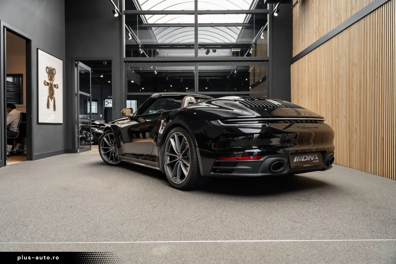 PORSCHE 992 992 Carrera 4S Cabrio Burmester Sportuitlaat