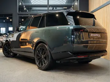 LAND ROVER Range Rover P550e Autobiography Belgravia Green