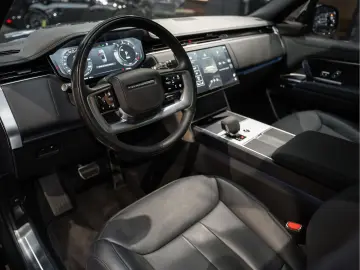 LAND ROVER Range Rover P550e Autobiography Belgravia Green