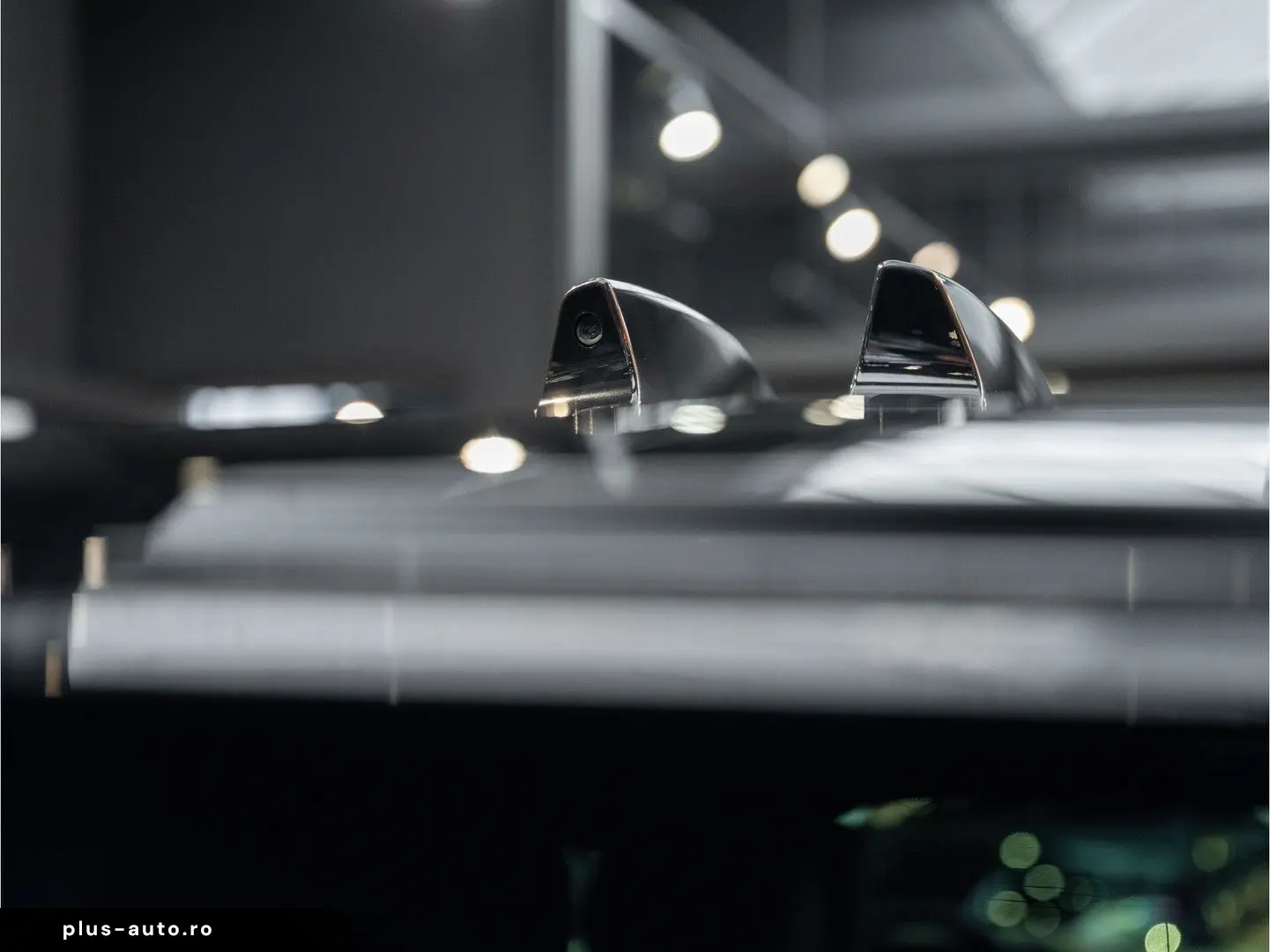 LAND ROVER Range Rover P550e Autobiography Belgravia Green