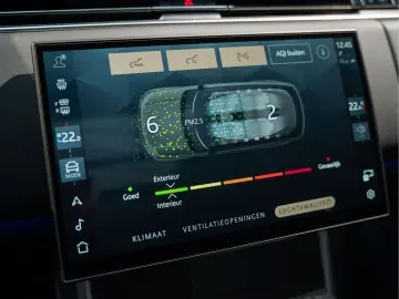 LAND ROVER Range Rover P550e Autobiography Belgravia Green