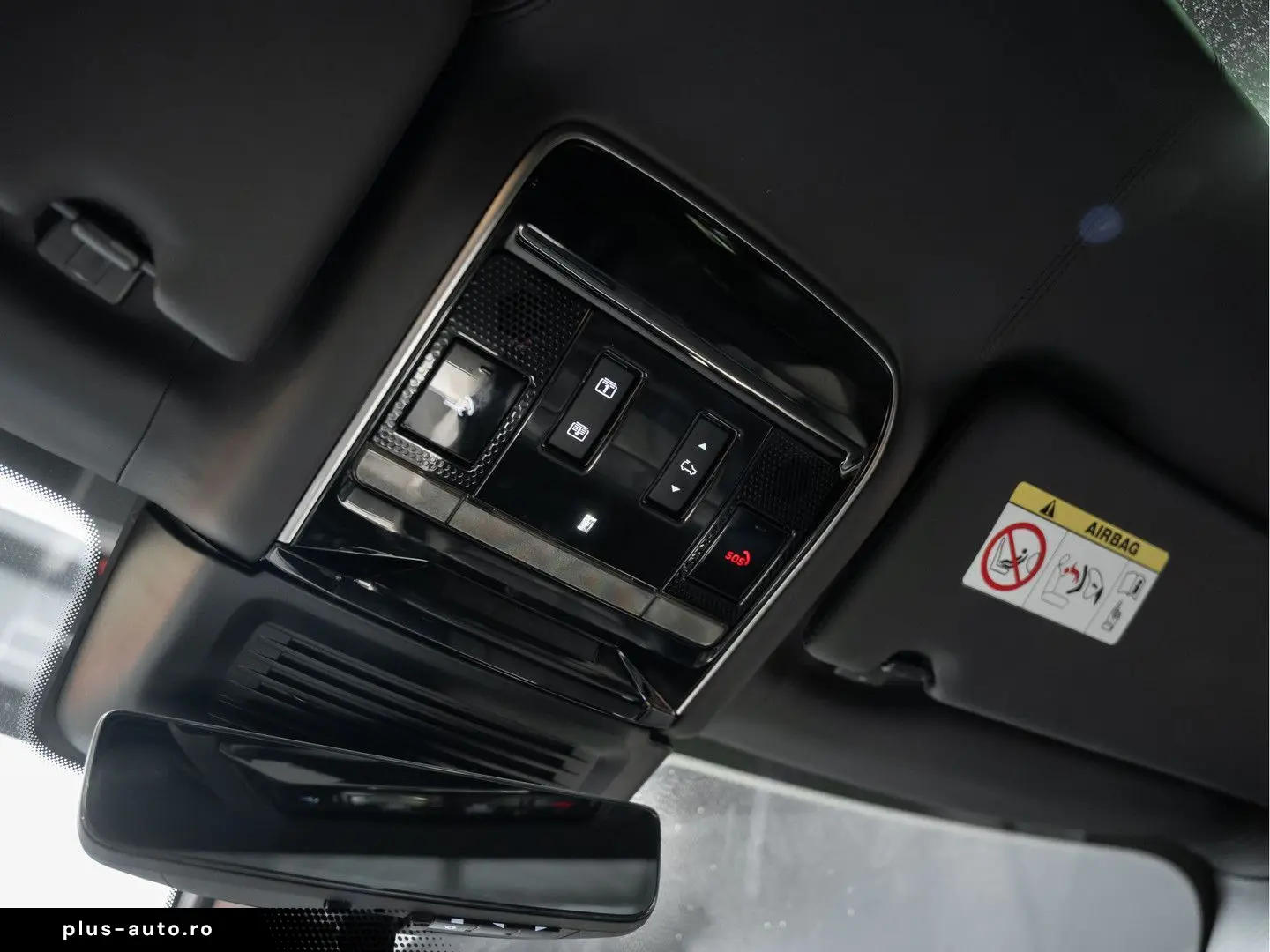 LAND ROVER Range Rover P550e Autobiography Belgravia Green