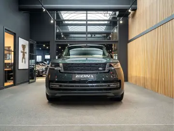 LAND ROVER Range Rover P550e Autobiography Belgravia Green