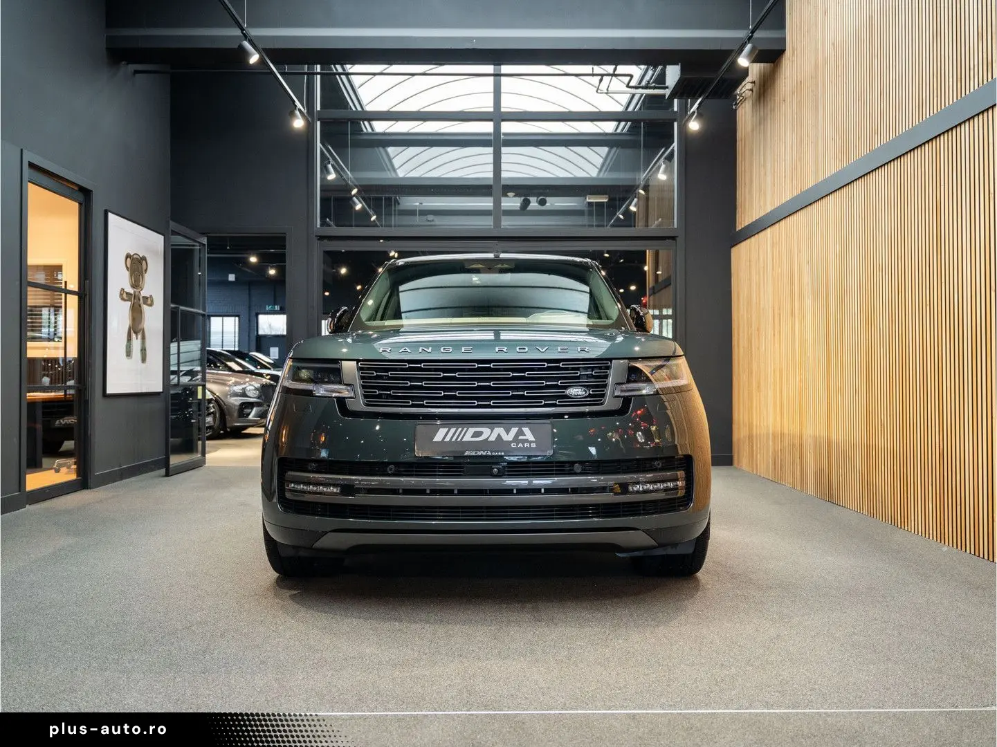 LAND ROVER Range Rover P550e Autobiography Belgravia Green