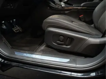 LAND ROVER Range Rover Evoque 1.5 P270e PHEV AWD Dynamic SE