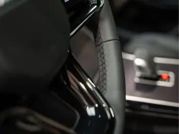 LAND ROVER Range Rover Evoque 1.5 P270e PHEV AWD Dynamic SE