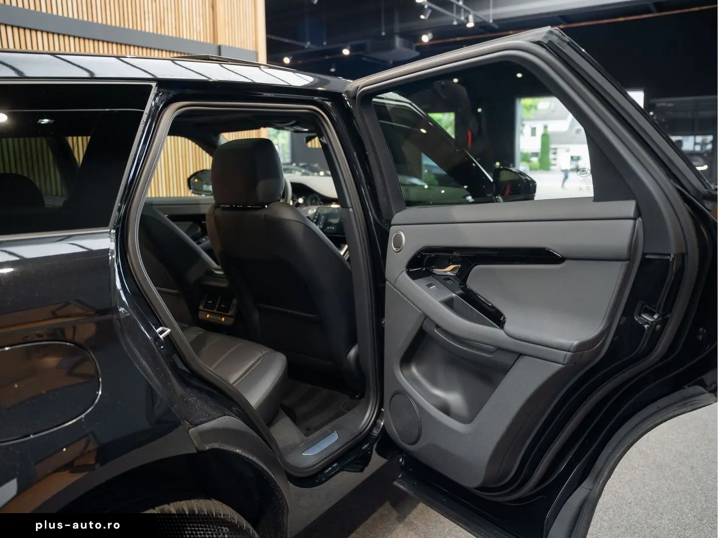 LAND ROVER Range Rover Evoque 1.5 P270e PHEV AWD Dynamic SE