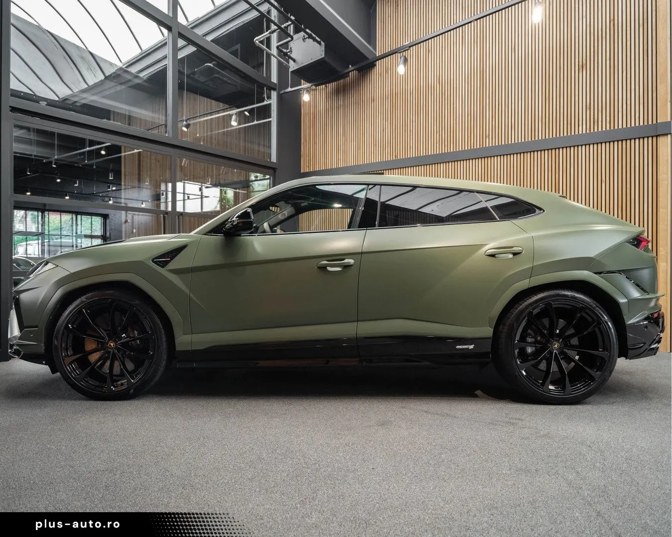 LAMBORGHINI Urus V8 S Keramisch 23'' Sport&hellip;