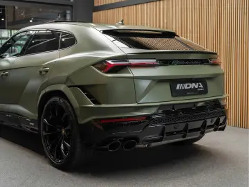 LAMBORGHINI Urus V8 S Keramisch 23'' Sport&hellip;