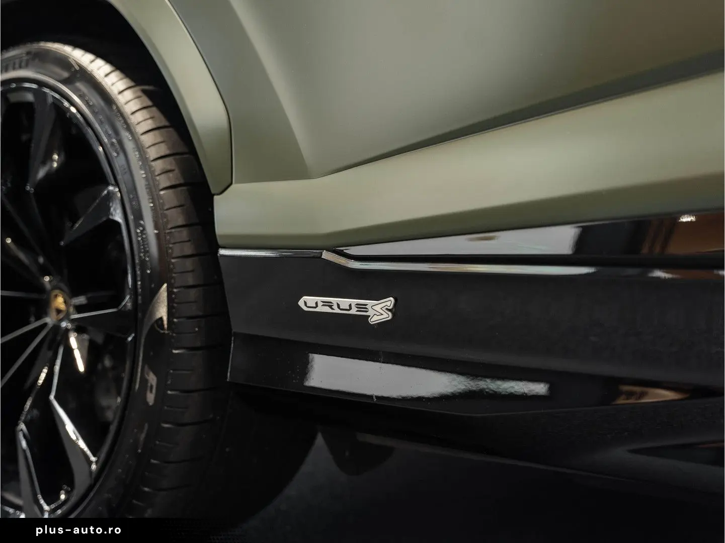 LAMBORGHINI Urus V8 S Keramisch 23'' Sport&hellip;