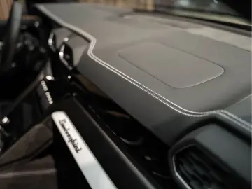 LAMBORGHINI Urus V8 S Keramisch 23'' Sport&hellip;