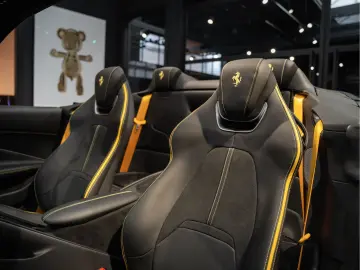 FERRARI Roma Spider V8 Full Carbon ADAS Roma Spider 3.9