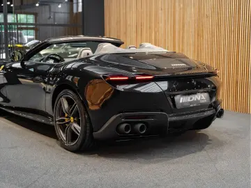 FERRARI Roma Spider V8 Full Carbon ADAS Roma Spider 3.9