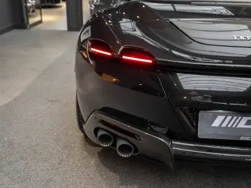 FERRARI Roma Spider V8 Full Carbon ADAS Roma Spider 3.9