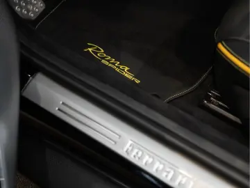 FERRARI Roma Spider V8 Full Carbon ADAS Roma Spider 3.9