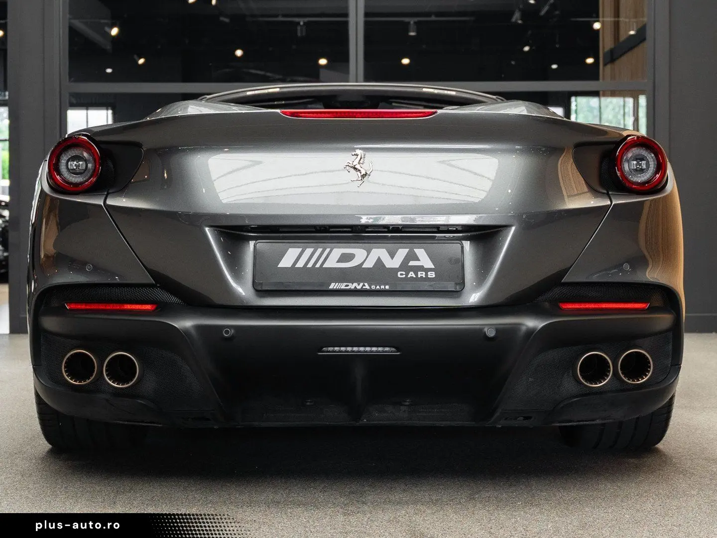 FERRARI Portofino M V8 HELE Carbon Daytona Seats 3.9 Por