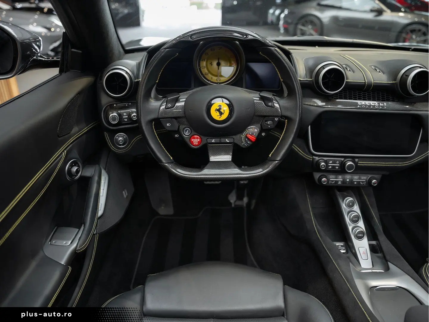 FERRARI Portofino M V8 HELE Carbon Daytona Seats 3.9 Por