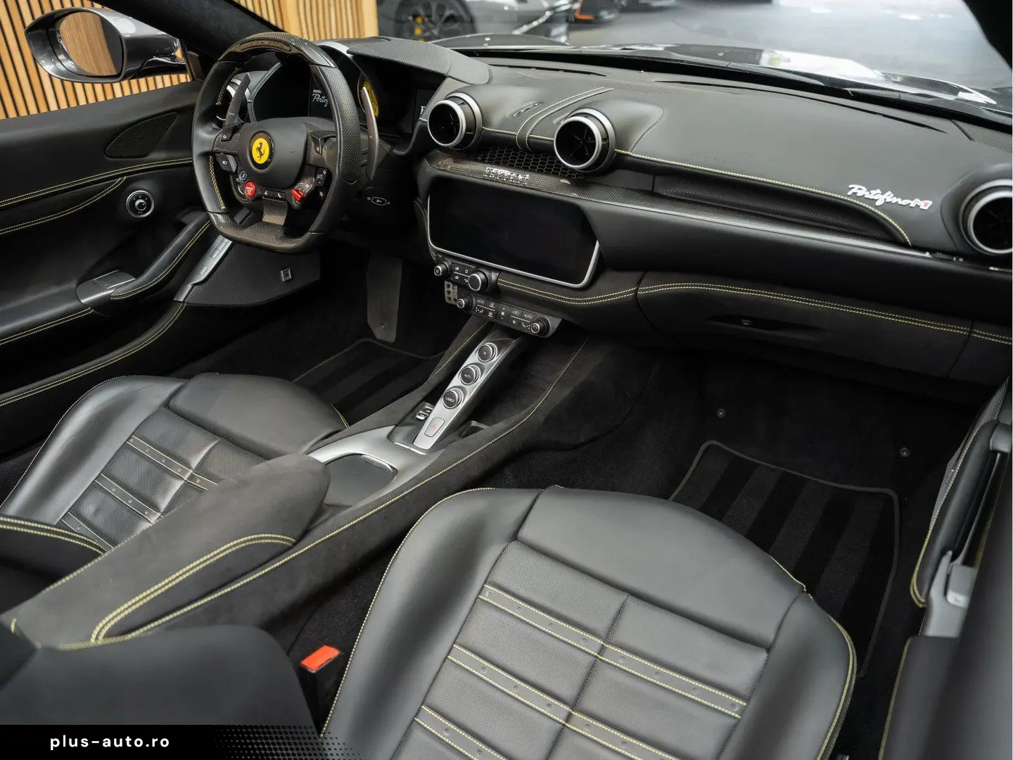 FERRARI Portofino M V8 HELE Carbon Daytona Seats 3.9 Por