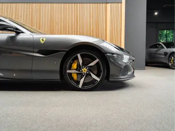 FERRARI Portofino M V8 HELE Carbon Daytona Seats 3.9 Por