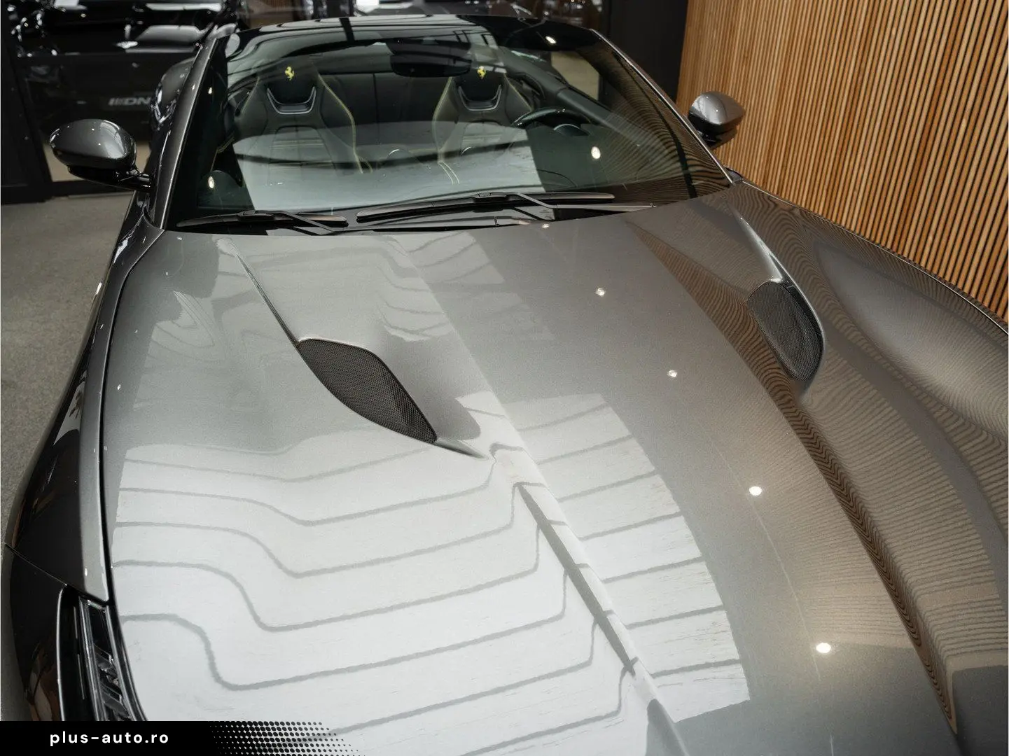 FERRARI Portofino M V8 HELE Carbon Daytona Seats 3.9 Por