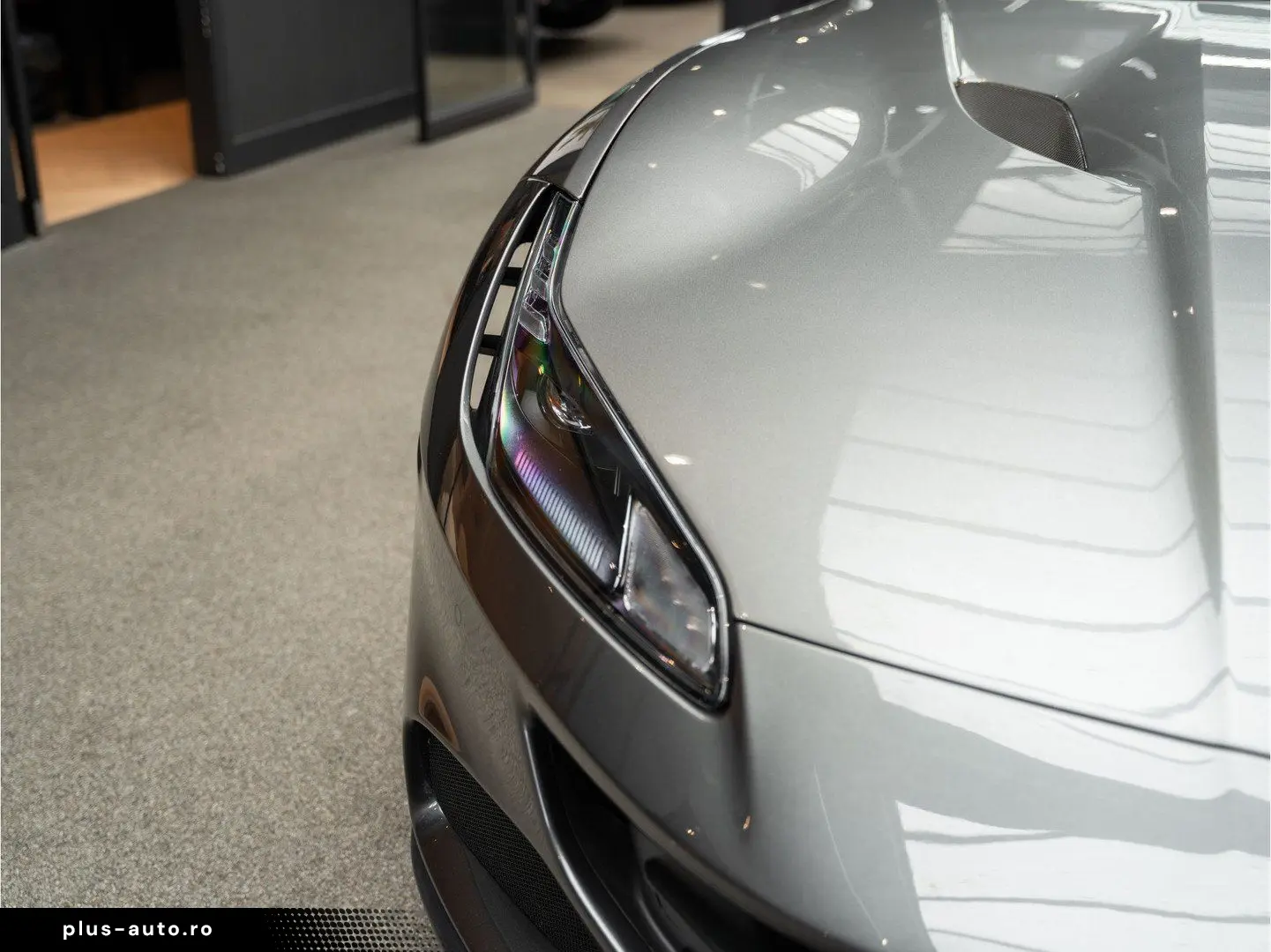 FERRARI Portofino M V8 HELE Carbon Daytona Seats 3.9 Por