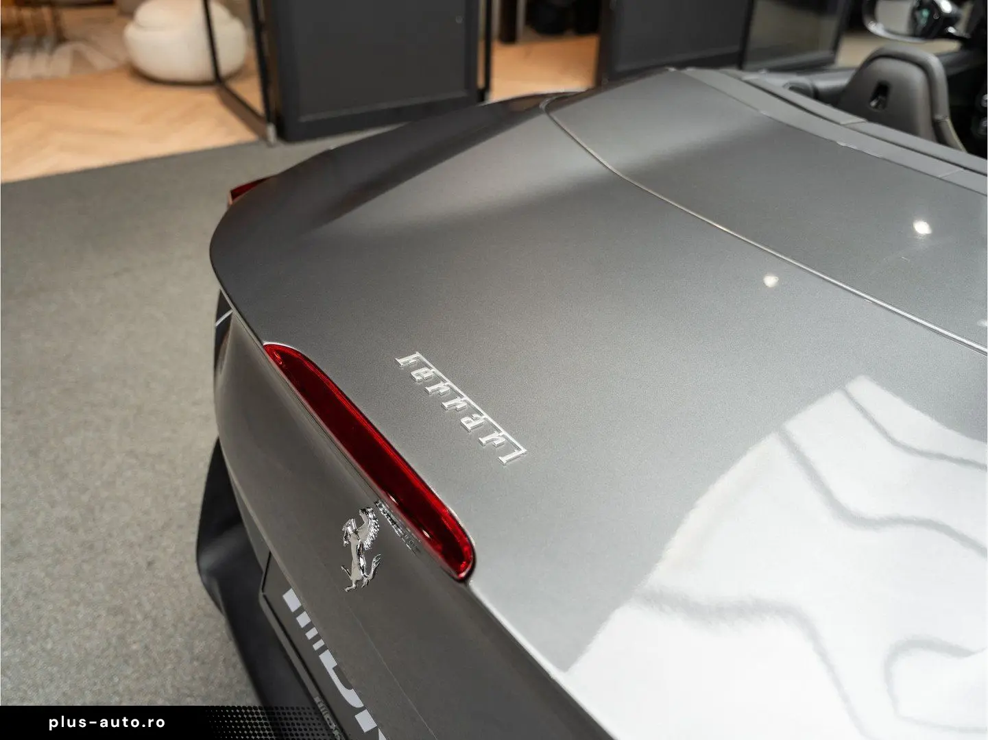 FERRARI Portofino M V8 HELE Carbon Daytona Seats 3.9 Por