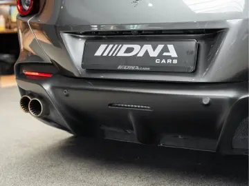 FERRARI Portofino M V8 HELE Carbon Daytona Seats 3.9 Por