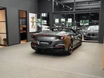 FERRARI Portofino M V8 HELE Carbon Daytona Seats 3.9 Por