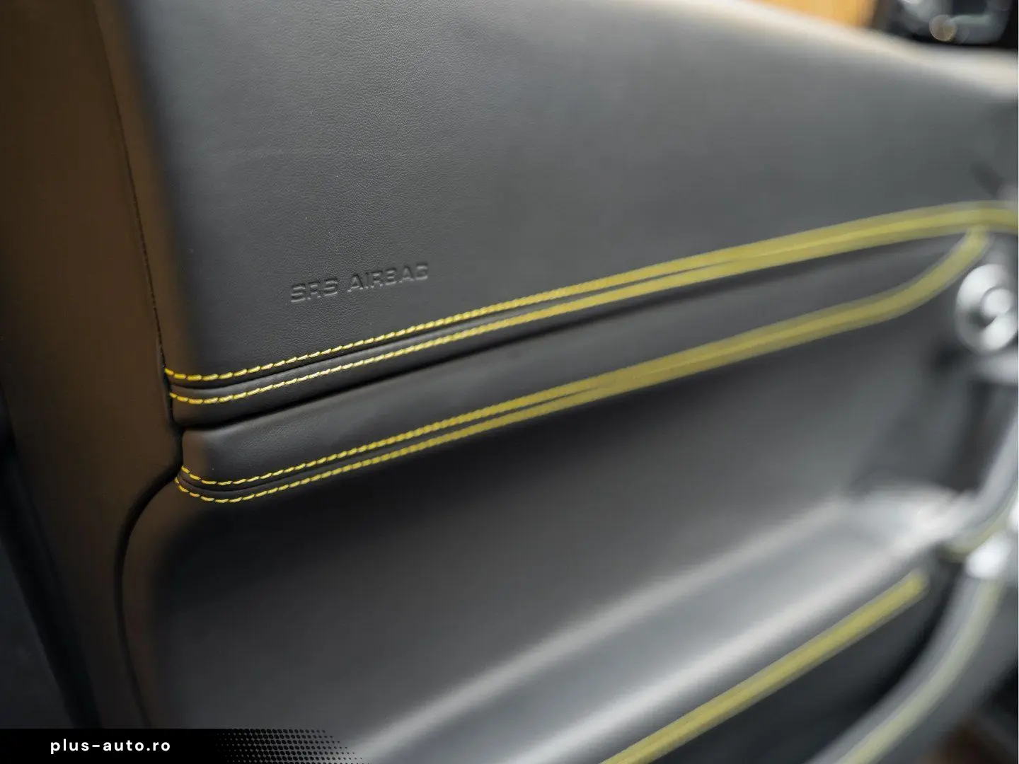 FERRARI Portofino M V8 HELE Carbon Daytona Seats 3.9 Por