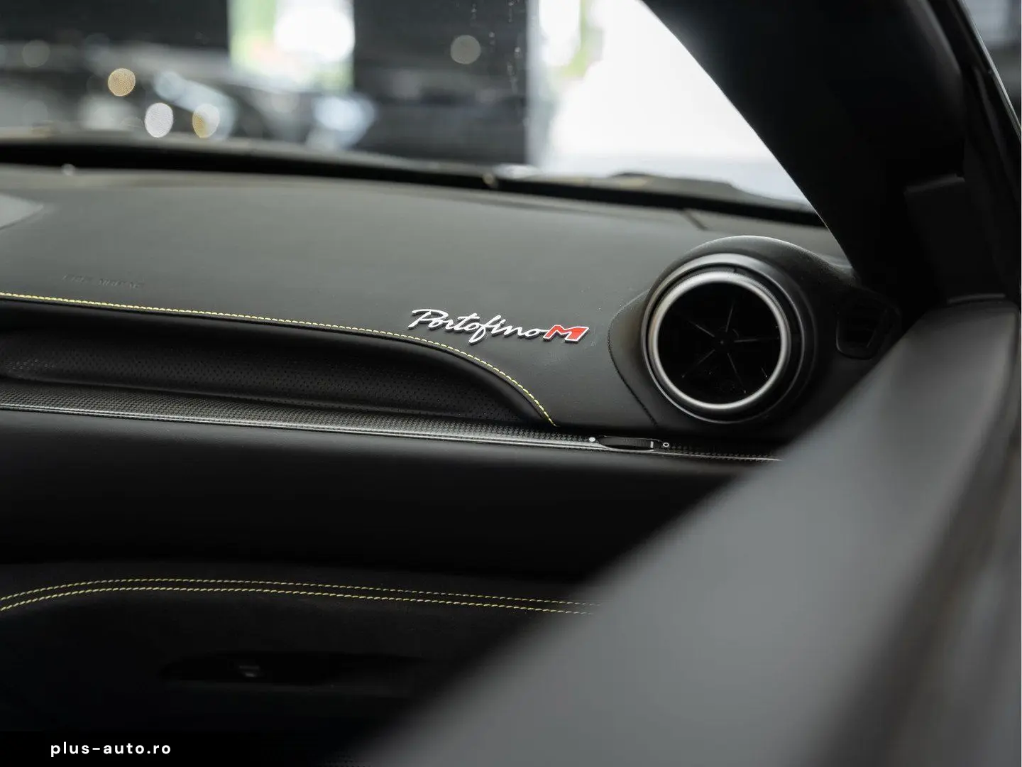 FERRARI Portofino M V8 HELE Carbon Daytona Seats 3.9 Por