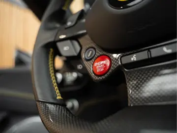 FERRARI Portofino M V8 HELE Carbon Daytona Seats 3.9 Por