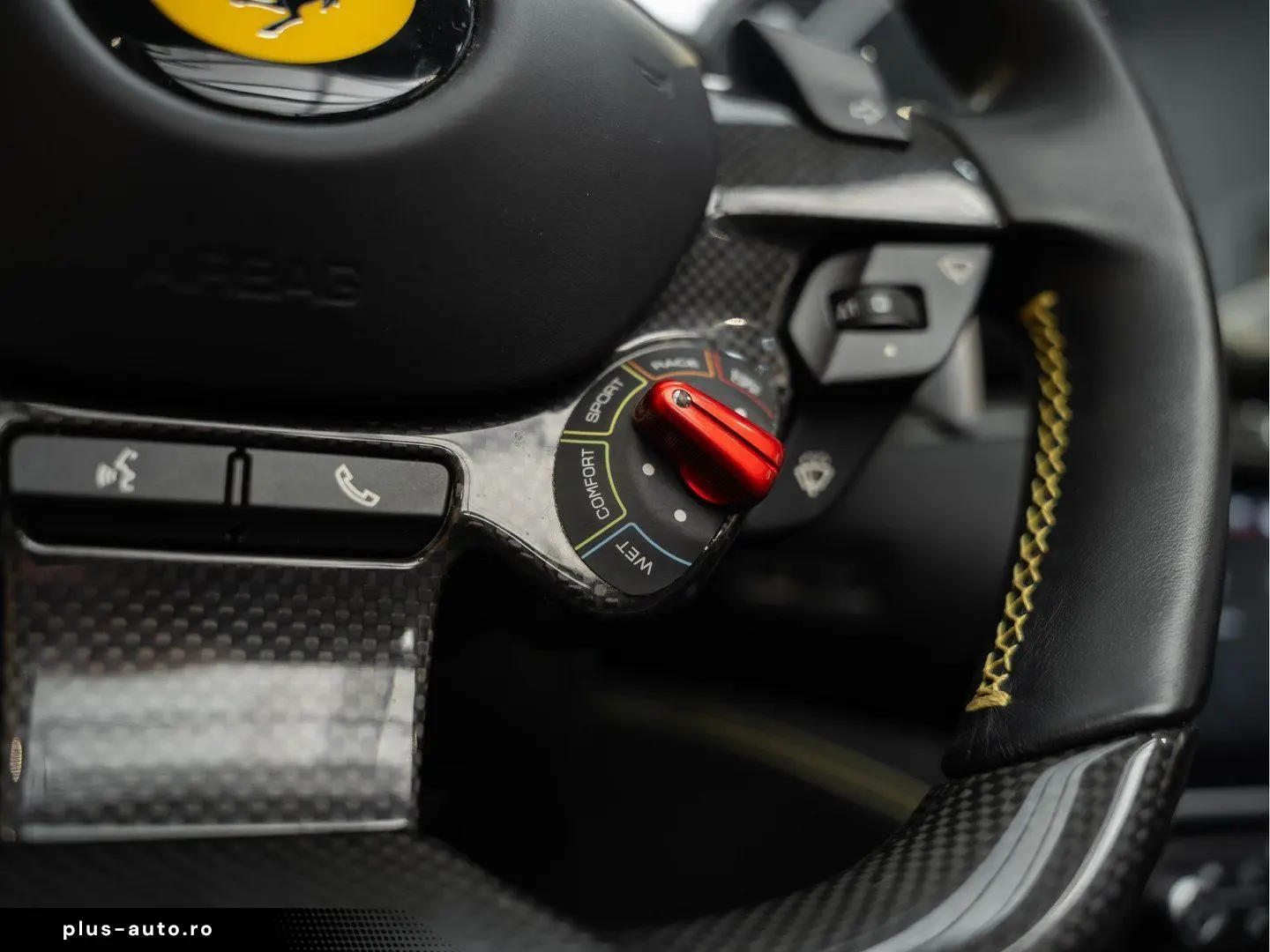 FERRARI Portofino M V8 HELE Carbon Daytona Seats 3.9 Por