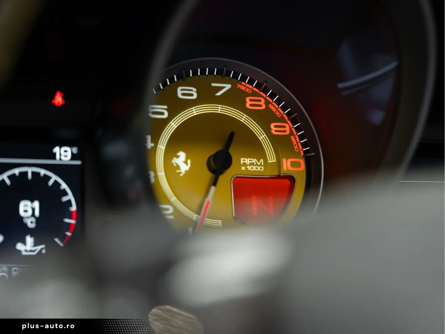 FERRARI Portofino M V8 HELE Carbon Daytona Seats 3.9 Por