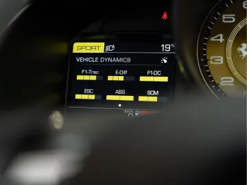 FERRARI Portofino M V8 HELE Carbon Daytona Seats 3.9 Por