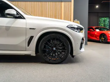 BMW X5 xDrive45e M-sport Pakket xDrive45e Pano Leder