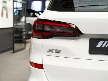 BMW X5 xDrive45e M-sport Pakket xDrive45e Pano Leder