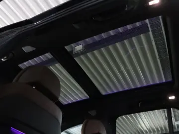 BMW X5 xDrive 40d INDIVIDUAL M-SPORTPAKET SKY-LOUNGE