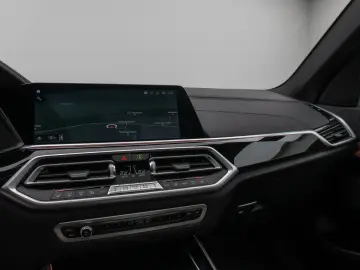 BMW X5 xD30d M Sport Panorama Laser Kamera HUD HiFi