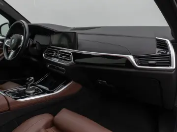 BMW X5 xD30d M Sport Panorama Laser Kamera HUD HiFi