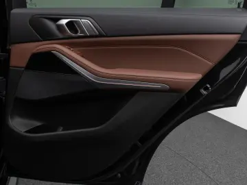 BMW X5 xD30d M Sport Panorama Laser Kamera HUD HiFi