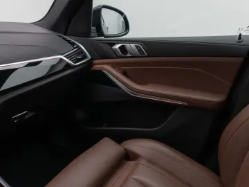 BMW X5 xD30d M Sport Panorama Laser Kamera HUD HiFi