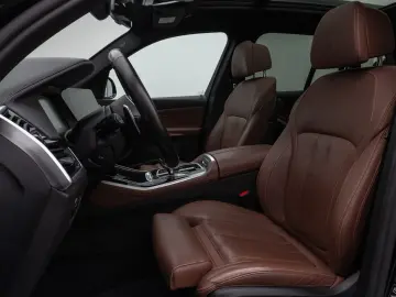 BMW X5 xD30d M Sport Panorama Laser Kamera HUD HiFi