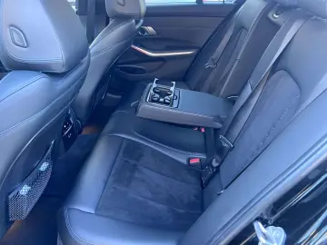 BMW 320 d xDrive M Sport GARANTIE