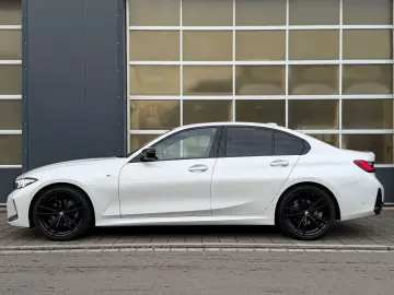 BMW 320 d xDrive M-SPORT StdHzg. ACC 19 Shadow Spur
