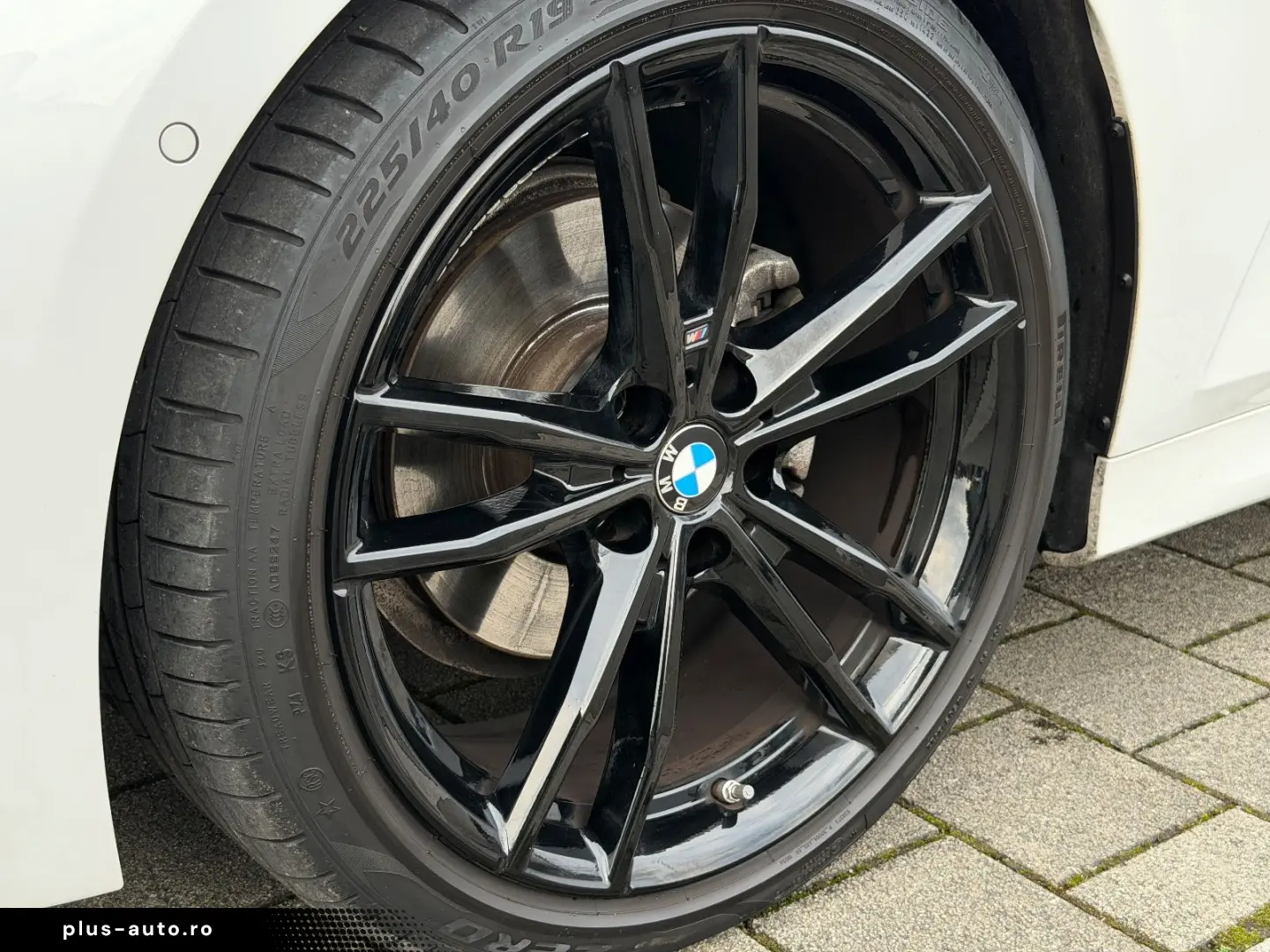 BMW 320 d xDrive M-SPORT StdHzg. ACC 19 Shadow Spur