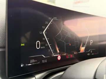 BMW 320 d xDrive M-SPORT StdHzg. ACC 19 Shadow Spur