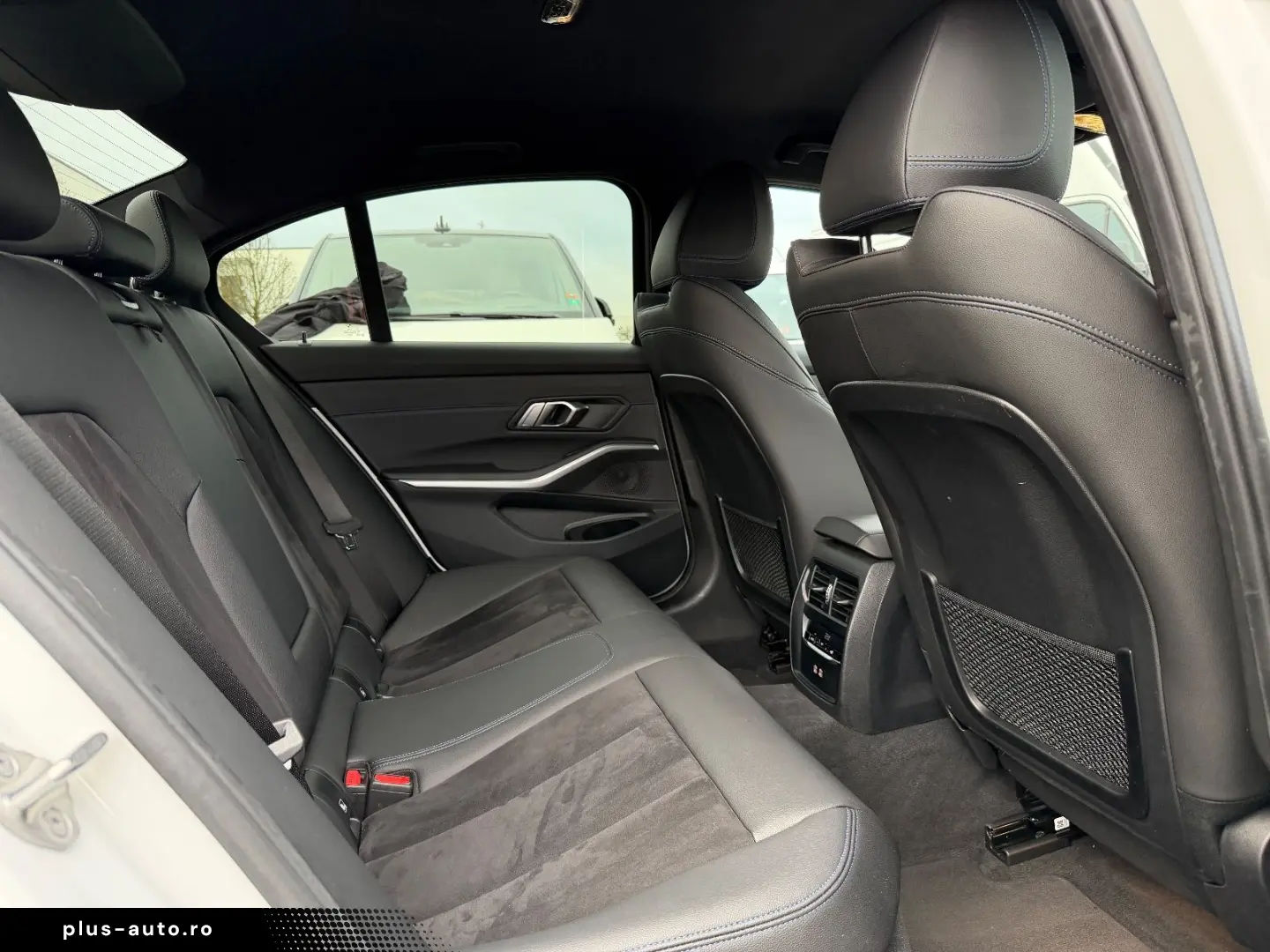 BMW 320 d xDrive M-SPORT StdHzg. ACC 19 Shadow Spur